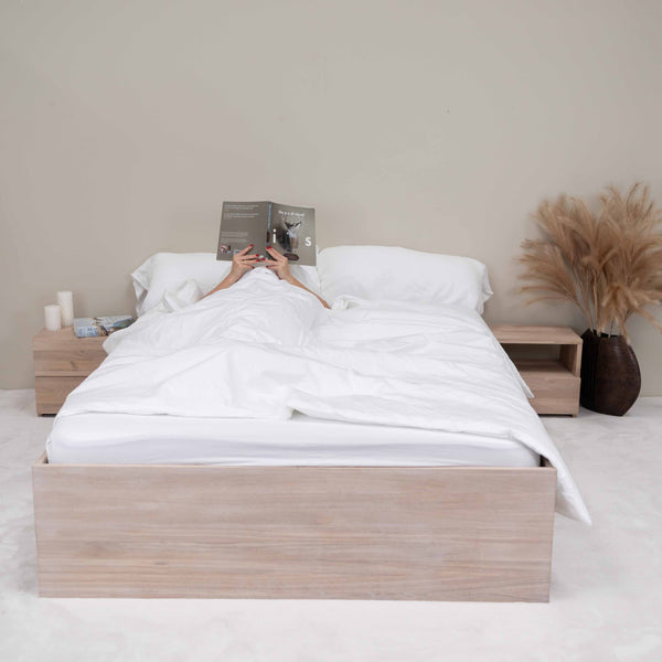 NordicStory Sofia, letto in rovere massiccio con contenitore