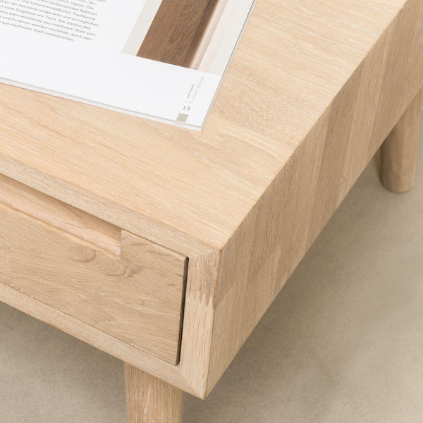 Tavolino da caffè NordicStory in legno massiccio di quercia retro nordic