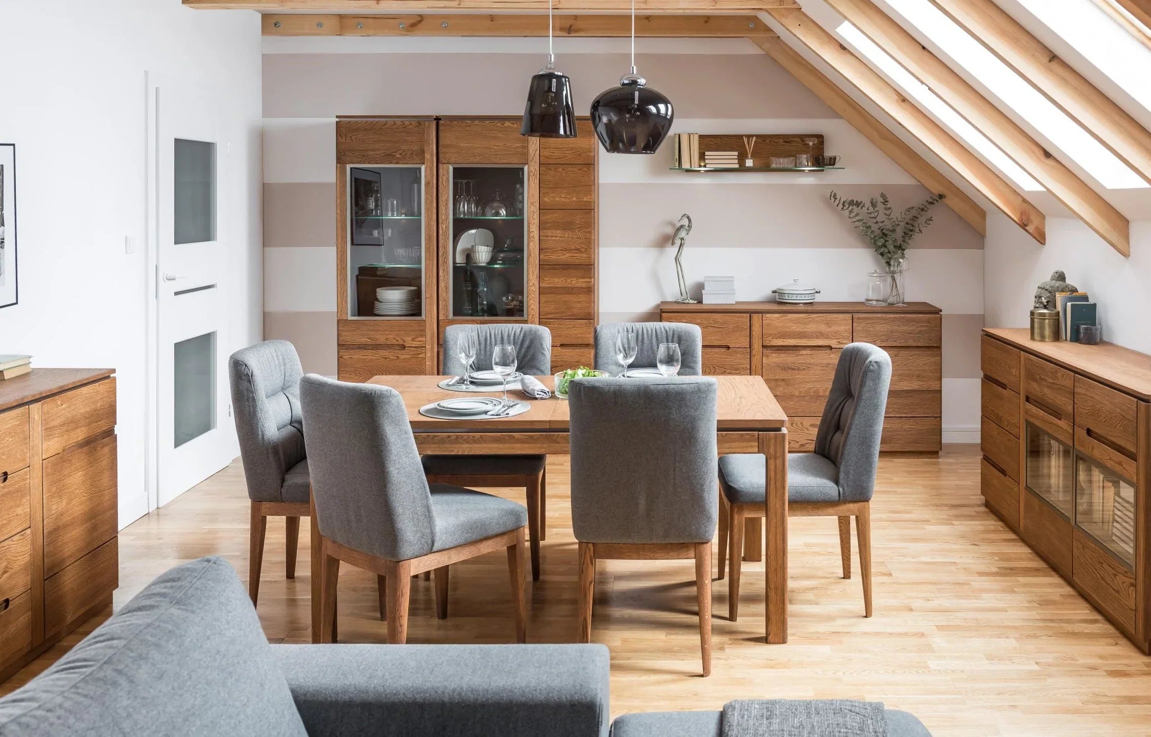 NordicStory, LoftStory, legno massiccio di quercia, stile nordico, stile scandinavo, mobili per la sala da pranzo, tavolo da pranzo allungabile