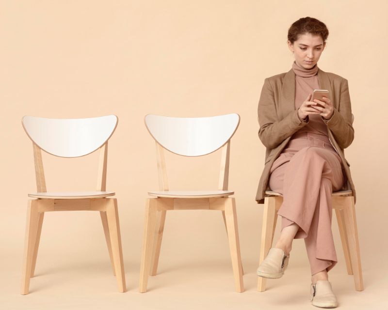 Comode sedie in legno