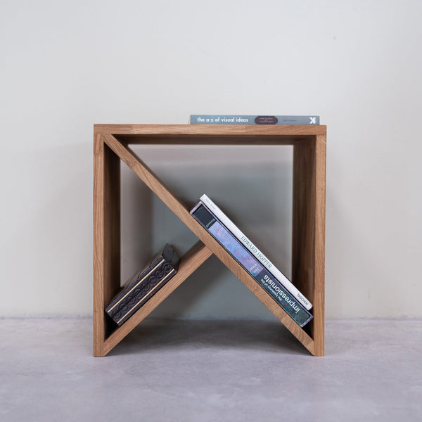 Tavolino, comodino in legno massello di rovere Denmark | NordicStory