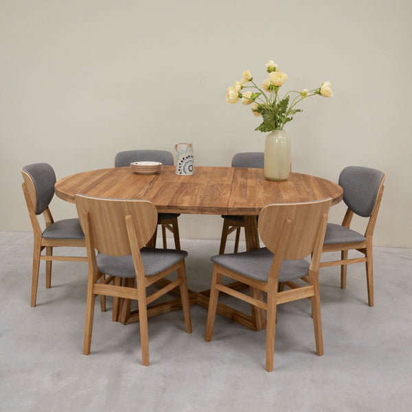 Confezione da 2 o 4 sedie da pranzo Nova, struttura in rovere massiccio, imbottitura | NordicStory