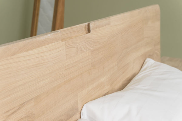 Letto Escandi in rovere massiccio, 140 x 200 cm / 160 x 200 cm / 180 x 200 cm | NordicStory