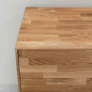 Cassettiera in rovere massiccio Escandi 1, 80 x 45 x 84,5 cm | NordicStory