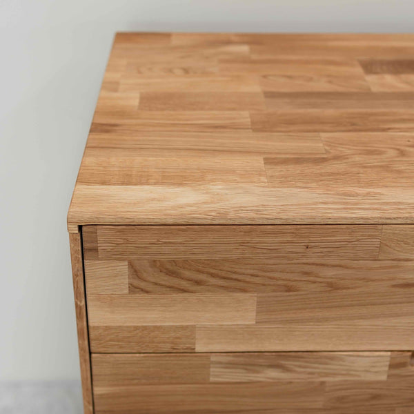 Cassettiera in rovere massiccio Escandi 1, 80 x 45 x 84,5 cm | NordicStory