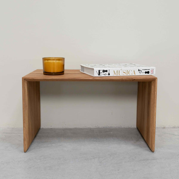 Tavolino in rovere massiccio Sono 2, 38 x 35 x 35 x 60 cm | NordicStory