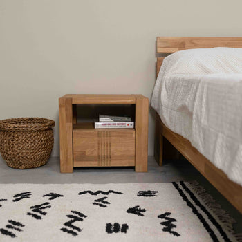 Comodino in rovere massiccio Valencia, 52,8 x 40 x 45 cm | NordicStory