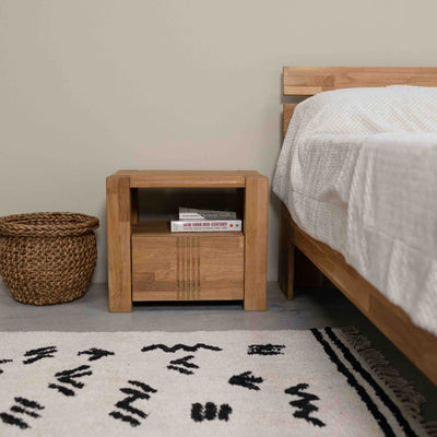 Comodino in rovere massiccio Valencia, 52,8 x 40 x 45 cm | NordicStory