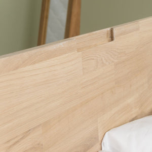 Letto NordicStory in legno massiccio di quercia Camera da letto nordica 
