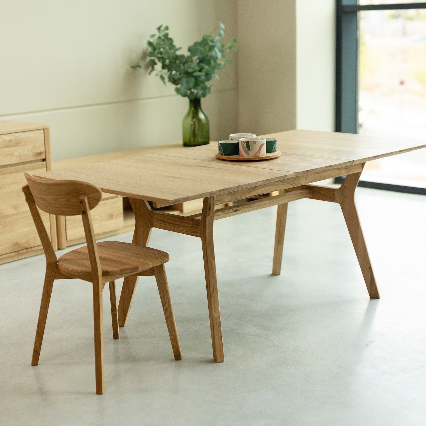 Tavolo Da Pranzo Harold In Rovere Massello Naturale – Retrattile Da 170 A 210 Cm, Nordic Story, Per 6-10 Persone