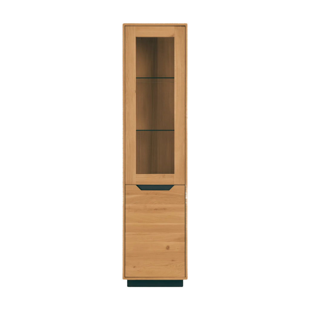NordicStory_Vitrino_di_maciza_in_legno_sostenibile_di_quercia_sgabello_per_il_salone