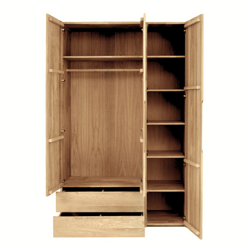 Armadio in rovere massiccio NordicStory Tron, 135 x 55 x 220 cm.