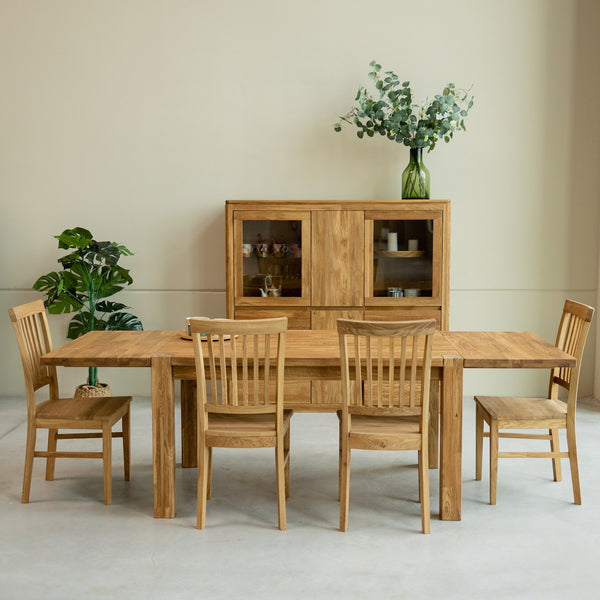 Tavolo da pranzo allungabile in legno massiccio di quercia sostenibile