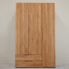 Armadio in rovere massiccio NordicStory Tron, 135 x 55 x 220 cm.