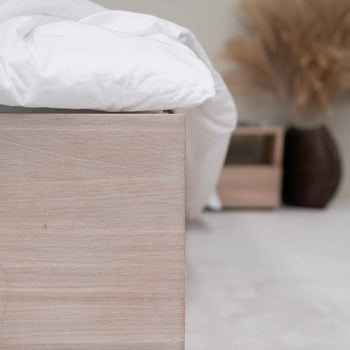 NordicStory Sofia, letto in rovere massiccio con contenitore 