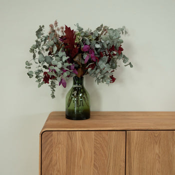 Credenza in rovere massiccio NordicStory Geneva 2, 134 x 45 x 86 cm.