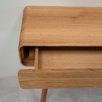 Comò console NordicStory in rovere massiccio Ginevra, 110 x 35 x 80 cm.