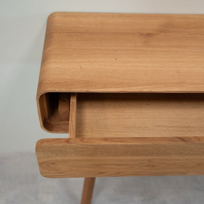 Comò console NordicStory in rovere massiccio Ginevra, 110 x 35 x 80 cm.