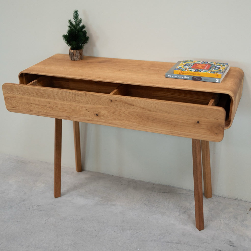 Comò console NordicStory in rovere massiccio Ginevra, 110 x 35 x 80 cm.