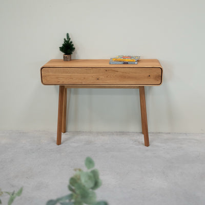 Comò console NordicStory in rovere massiccio Ginevra, 110 x 35 x 80 cm.