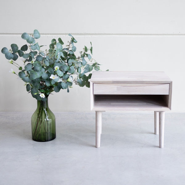 Comodino NordicStory in rovere massiccio
