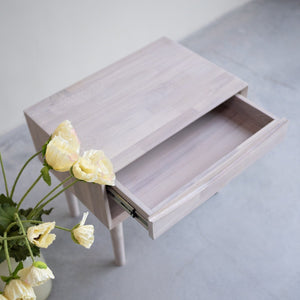 Comodino NordicStory in rovere massiccio