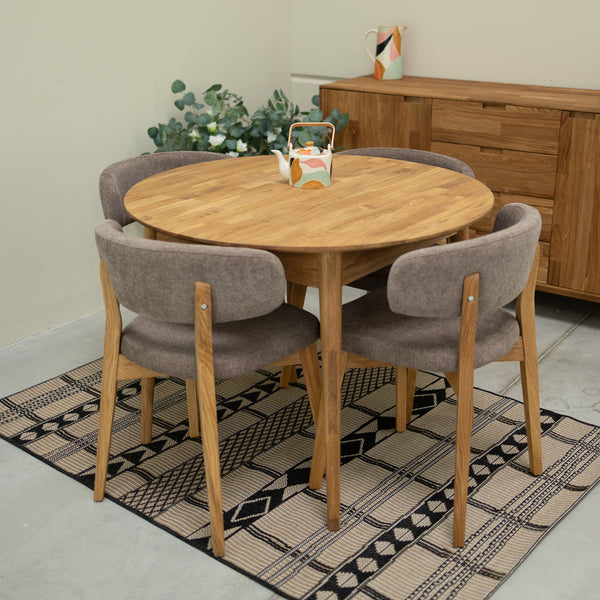 Tavolo da pranzo rotondo allungabile in rovere massiccio Escandi 6, 93-123 x 93 x 75 cm | NordicStory