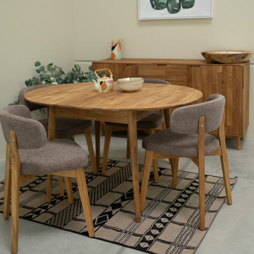 Tavolo da pranzo rotondo allungabile in rovere massiccio Escandi 6, 93-123 x 93 x 75 cm | NordicStory