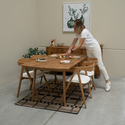 VESKOR Confezione da 2 o 4 sedie da pranzo in rovere massiccio Oscar, rivestite in bianco