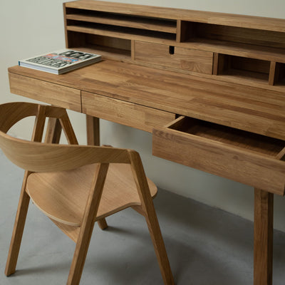 NordicStory Einstein 2 scrivania in rovere massiccio con ripiano galleggiante 140 x 55 x 106 cm.