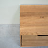 Porta TV NordicStory in rovere massiccio Brema, 160 x 42 x 50 cm.