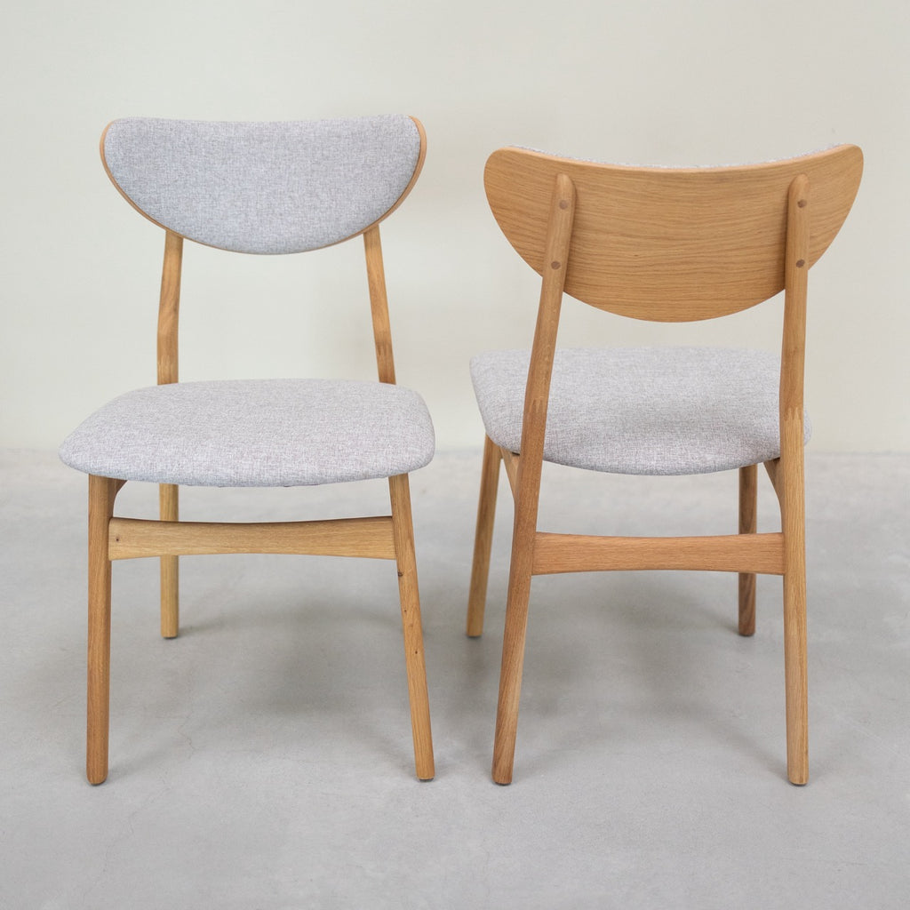 VESKOR Confezione da 2 o 4 sedie da pranzo in rovere massiccio Maxwell, rivestite in grigio