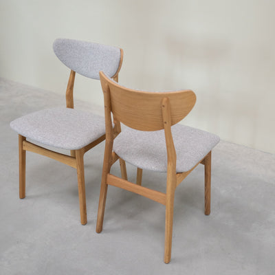 VESKOR Confezione da 2 o 4 sedie da pranzo in rovere massiccio Maxwell, rivestite in grigio