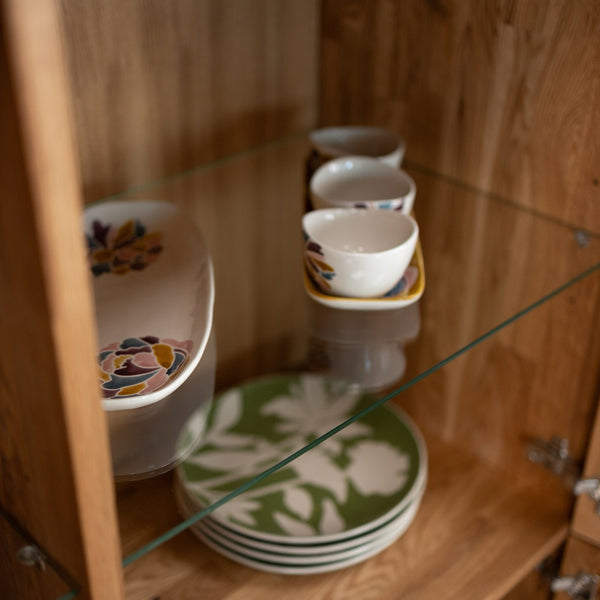 Armadio vetrina in legno massello di rovere Escandi 3 | NordicStory