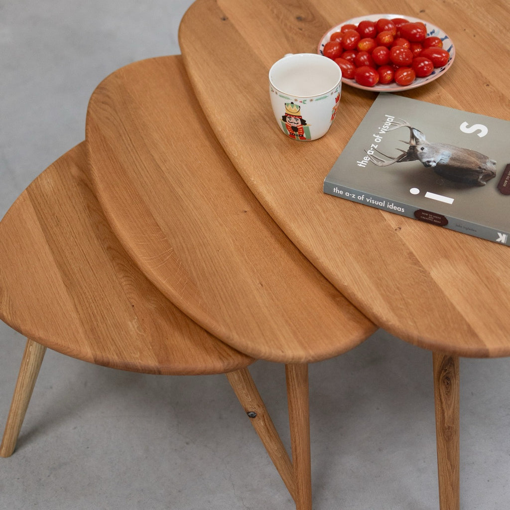 NordicStory Set di 3 tavolini apiabili in rovere massiccio Ginevra
