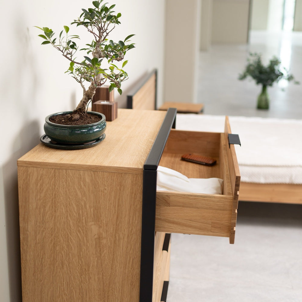 Cómoda de madera maciza roble Runa | NordicStory