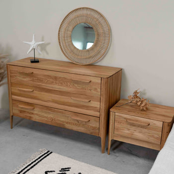 Comò in rovere massiccio Atlanta, 120 x 46,8 x 78,6 cm | NordicStory