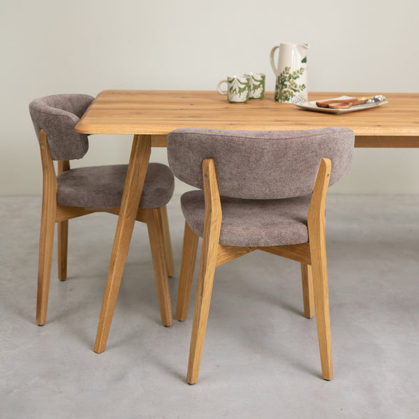 Mesa rectangular de comedor de madera maciza de roble Geneva | NordicStory