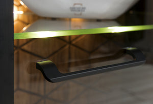 Vetrina in legno di quercia LoftStory, design moderno nordico