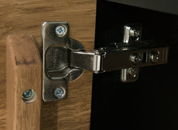 LoftStory Vetrina in legno di quercia dal design originale nordico
