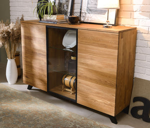 Cassettiera in rovere massiccio NordicStory Moritz 2, 150 x 40 x 101,9 cm.