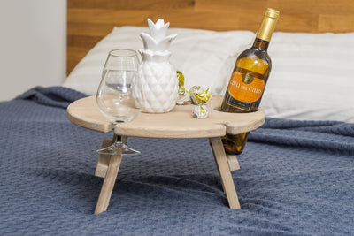 NordicStory Tavolo da picnic portatile per vino, portabicchieri da vino pieghevole in legno massiccio di quercia per il campeggio, mini tavolo da vino portatile in legno, tavolo da spiaggia (