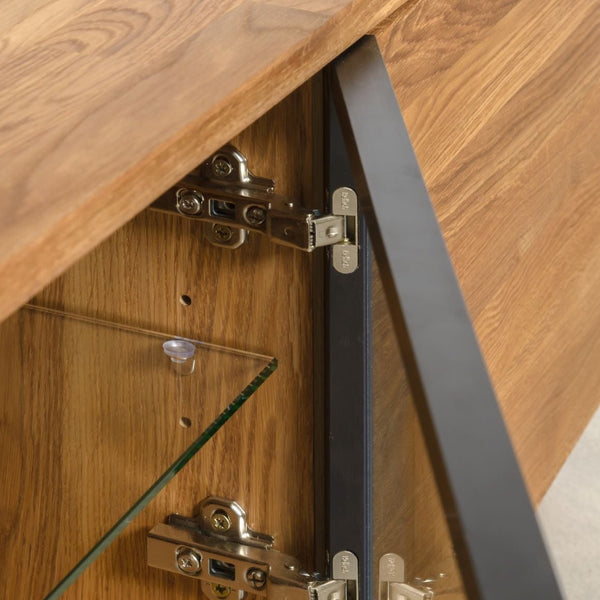 NordicStory Mobile TV in rovere massiccio con gambe in metallo nero Moritz