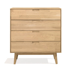 Mobili in legno massiccio in rovere nordico